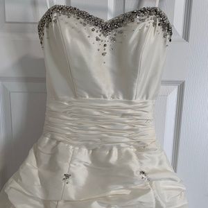 Wedding Dress with veil